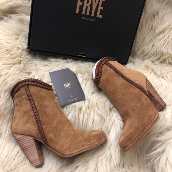 Frye Madeline Trim Short Boot - Picture 3 of 7